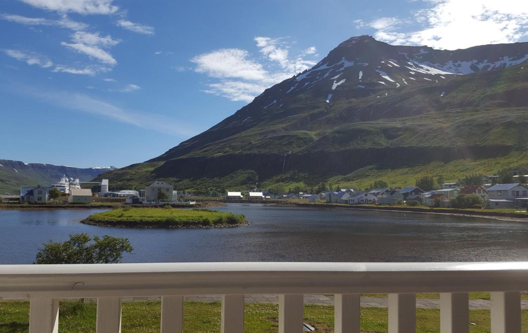 Vith Lonith Guesthouse Seyðisfjörður Δωμάτιο φωτογραφία